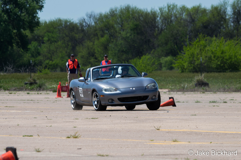 Illustration for article titled Huge Juicy Autocross Photodump